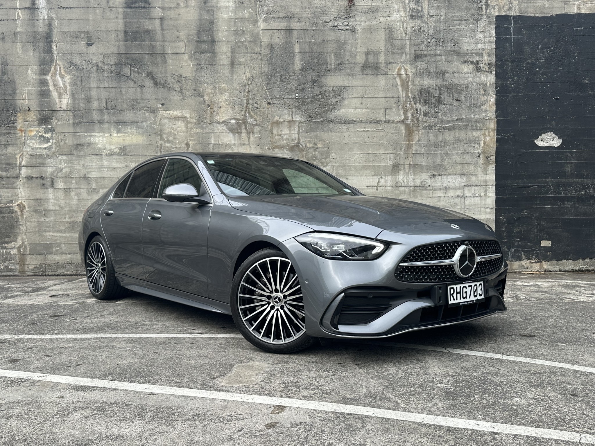 2023 Mercedes-Benz C 300 | C 300 2.0PMH/9AT | 27969 | 1