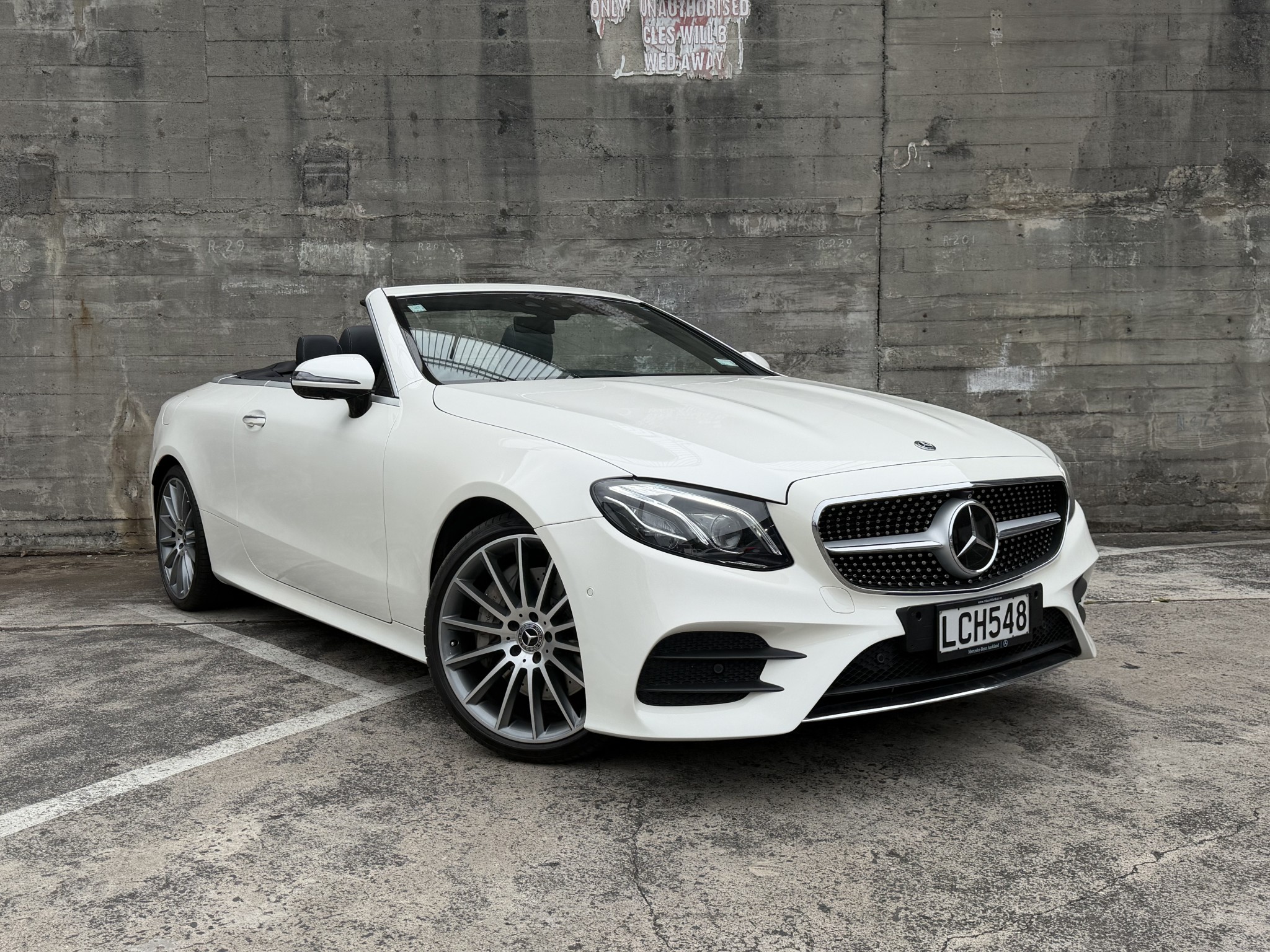 2017 Mercedes-Benz E 300 | E300 2.0PT/9AT | 29743 | 1