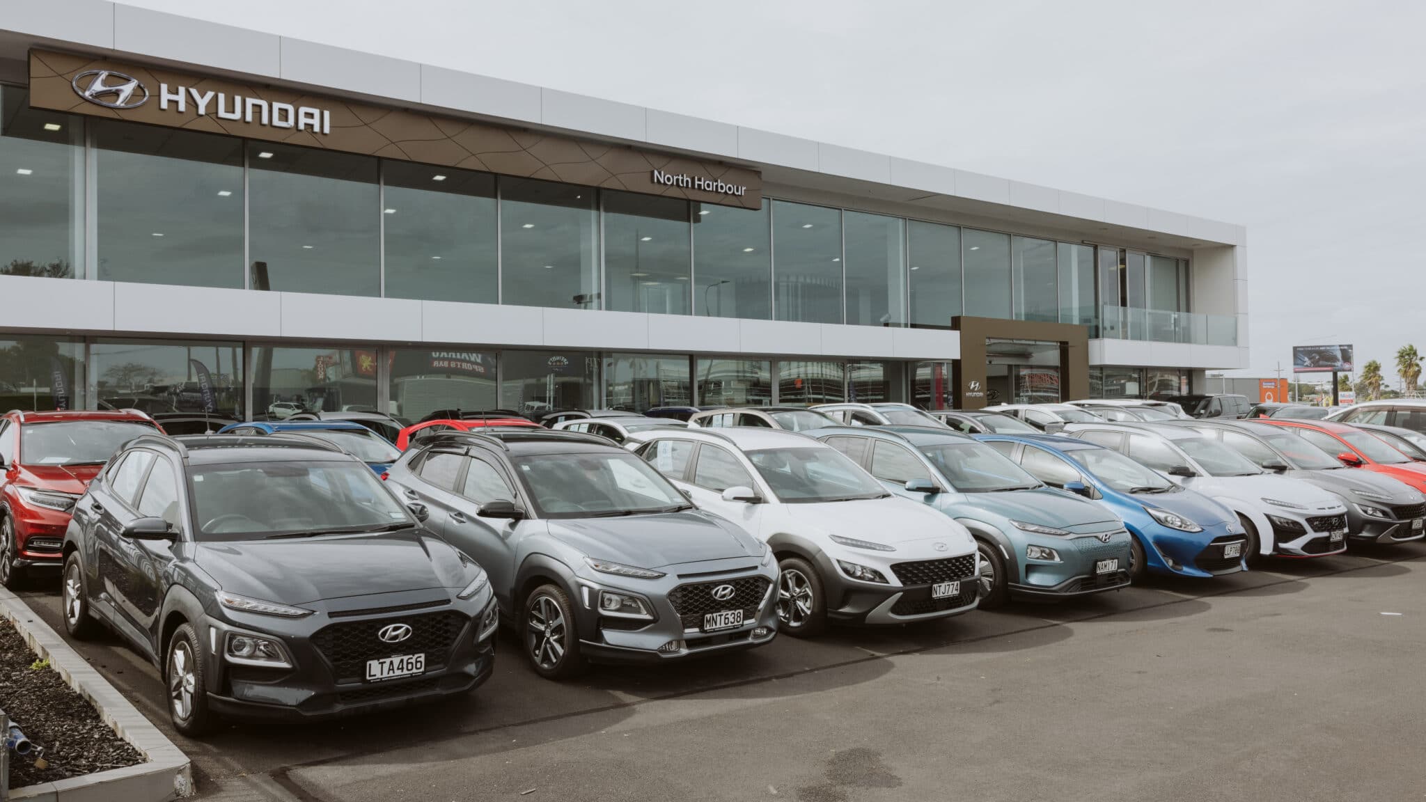 About Hyundai North Harbour