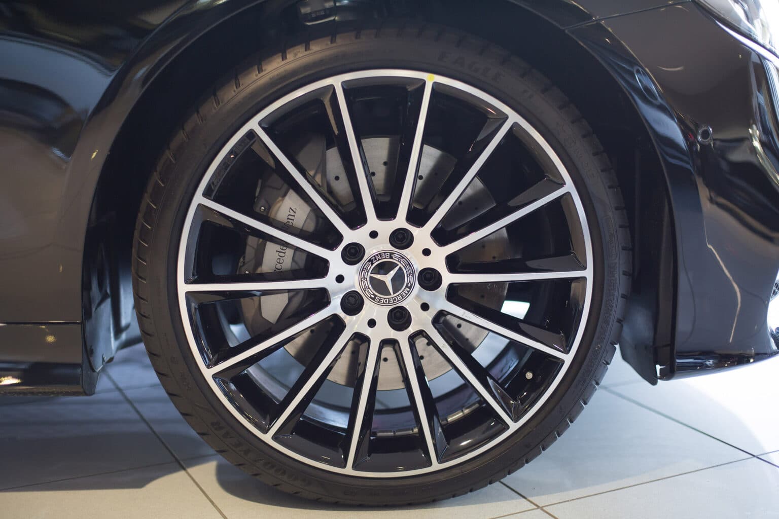 MercedesBenz Tyre and Wheel Services