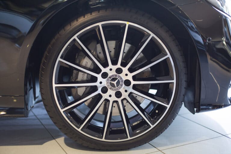 MercedesBenz Tyre and Wheel Services