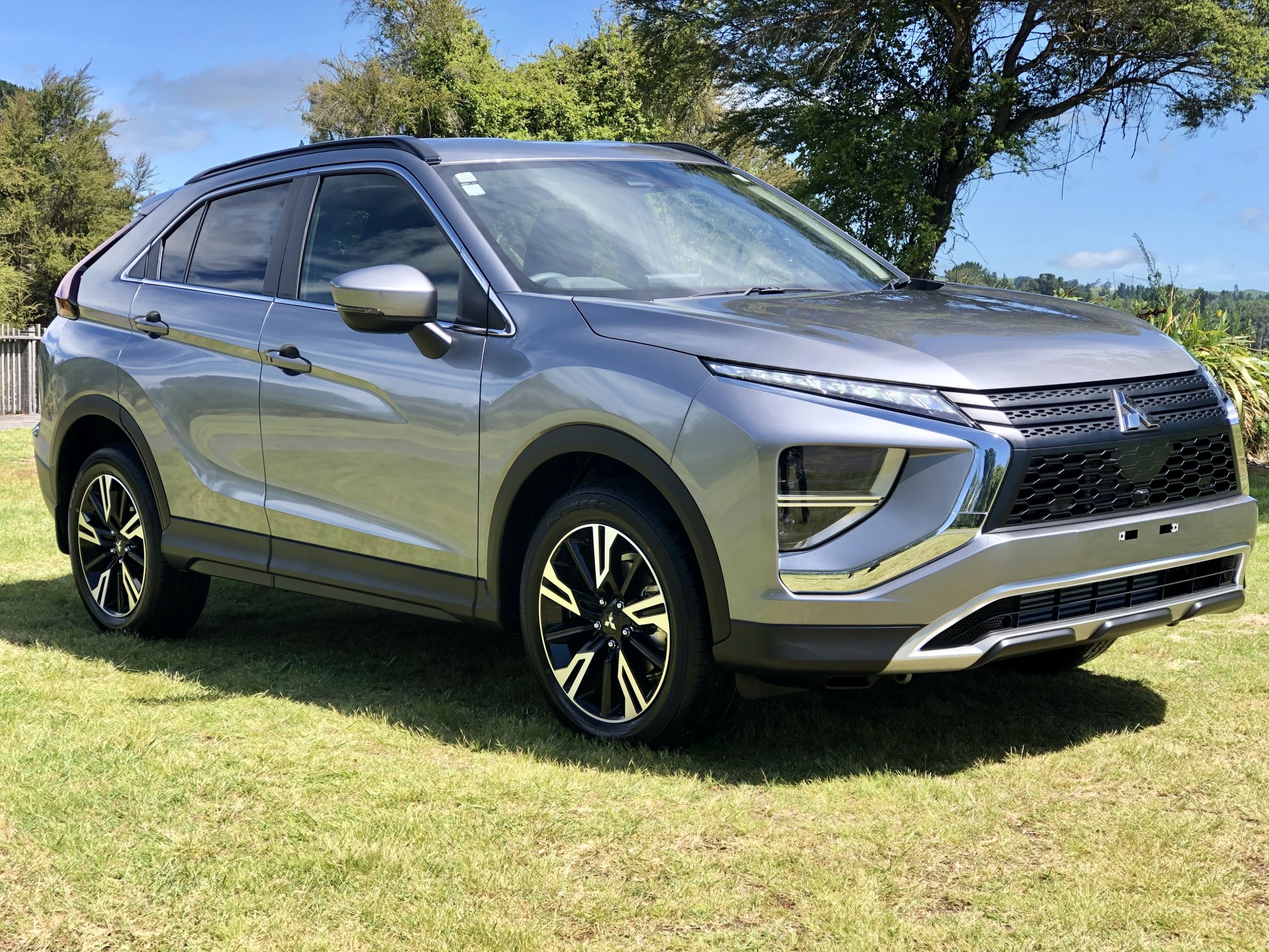 Mitsubishi Eclipse Cross 2022 1 5P TC XLS 2WD CVT