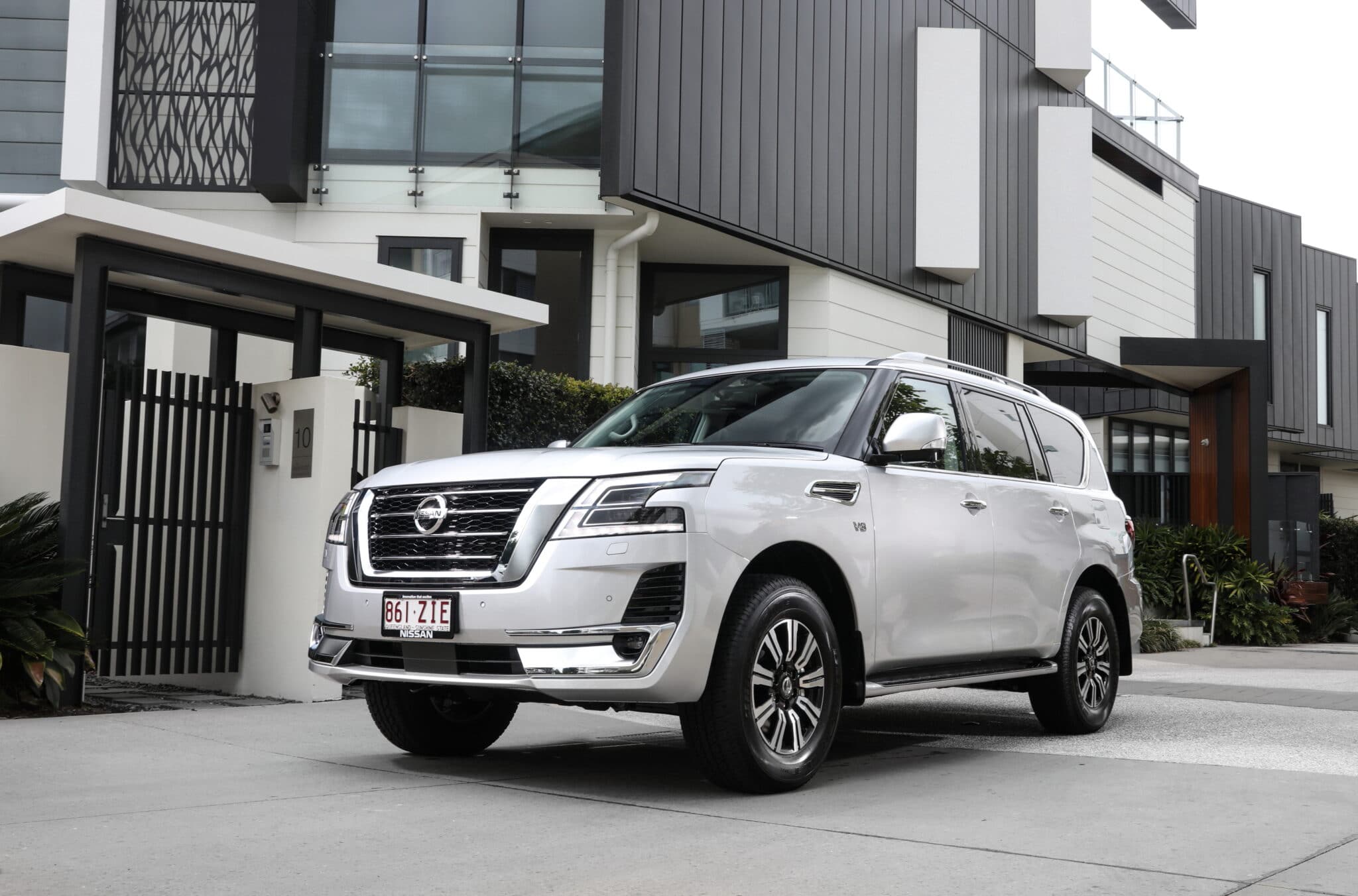 Nissan patrol y63