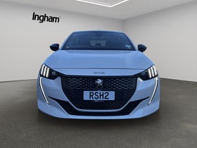 2021 Peugeot 208 | GT 1.2P/6AT | 31361 | 2