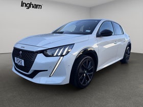 2021 Peugeot 208 | GT 1.2P/6AT | 31361 | 3