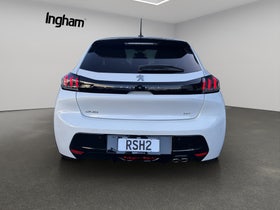 2021 Peugeot 208 | GT 1.2P/6AT | 31361 | 7