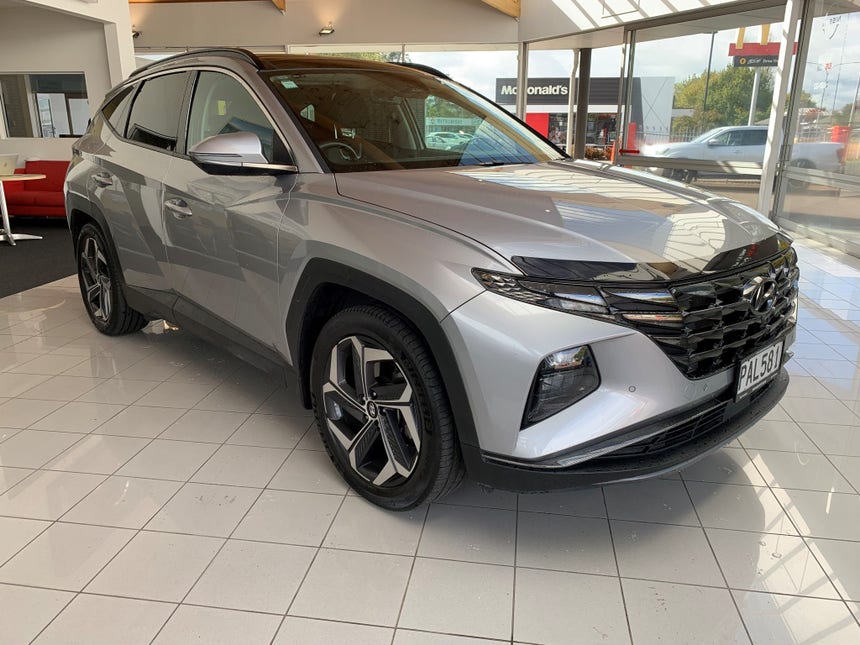 2022 Hyundai Tucson | 1.6T LIMITED AWD NX4e | 22525 | 1