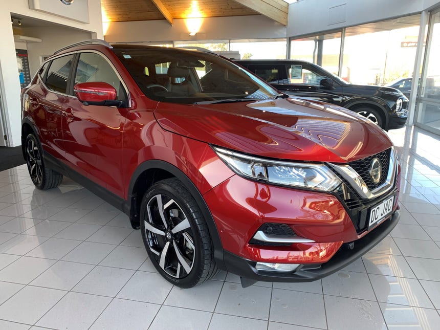 2020 Nissan Qashqai | TI 2.0P/CVT | 24049 | 1