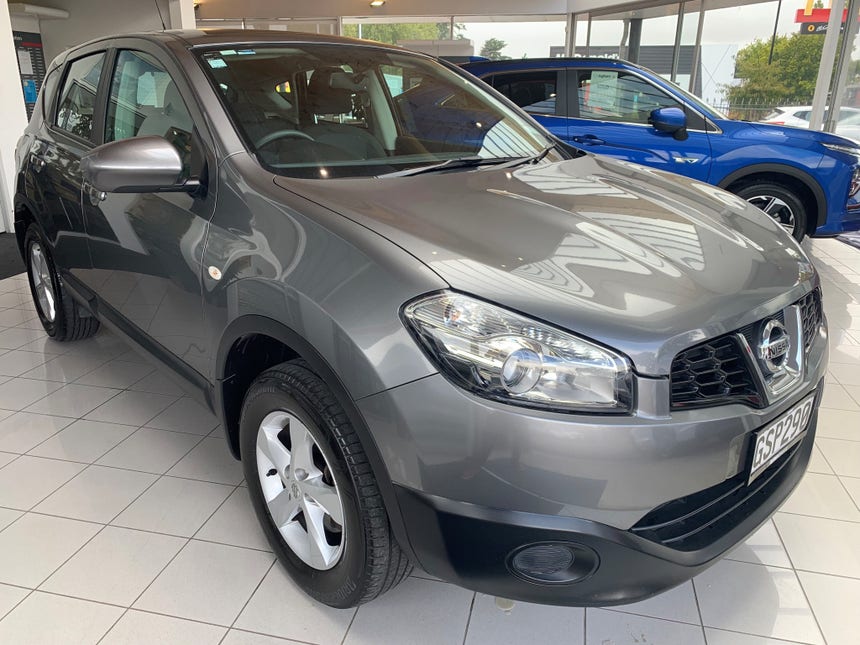 2013 Nissan Qashqai | 2.0 ST AT | 26203 | 1