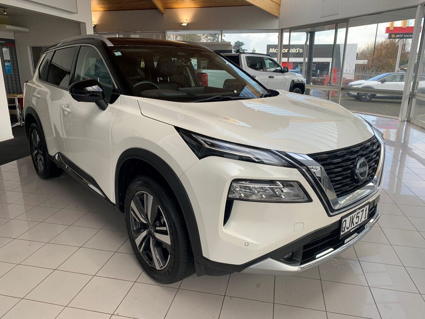 2024 Nissan X-Trail | TI-L 2.5P/4WD/CVT | 27343 | 1