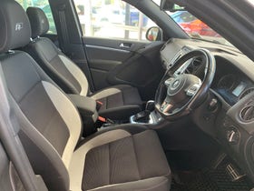 2016 Volkswagen Tiguan | TSI110KW 1.4P6A/HA5D | 28375 | 5