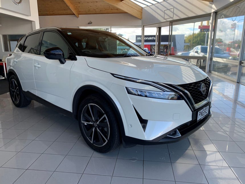 2022 Nissan Qashqai | TI-L 1.3PT/6CVT | 23201 | 1
