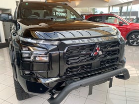 2025 Mitsubishi Triton | DC GSR 4WD 6AT 2.4DT | 27356 | 3