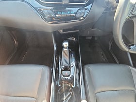 2022 Toyota C-HR | LIMITED 1.2PT/4WD | 28858 | 6