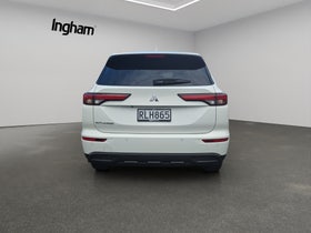 2025 Mitsubishi Outlander | LS 2.5P/CVT | 29428 | 2