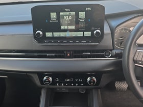 2025 Mitsubishi Outlander | LS 2.5P/CVT | 29428 | 5