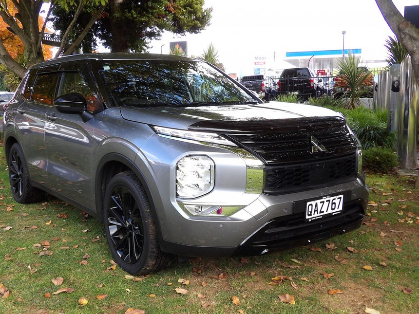 2023 Mitsubishi Outlander | SPORT 2.5P/4WD/CVT AUTO 7 SEAT SUV | 21151 | 1
