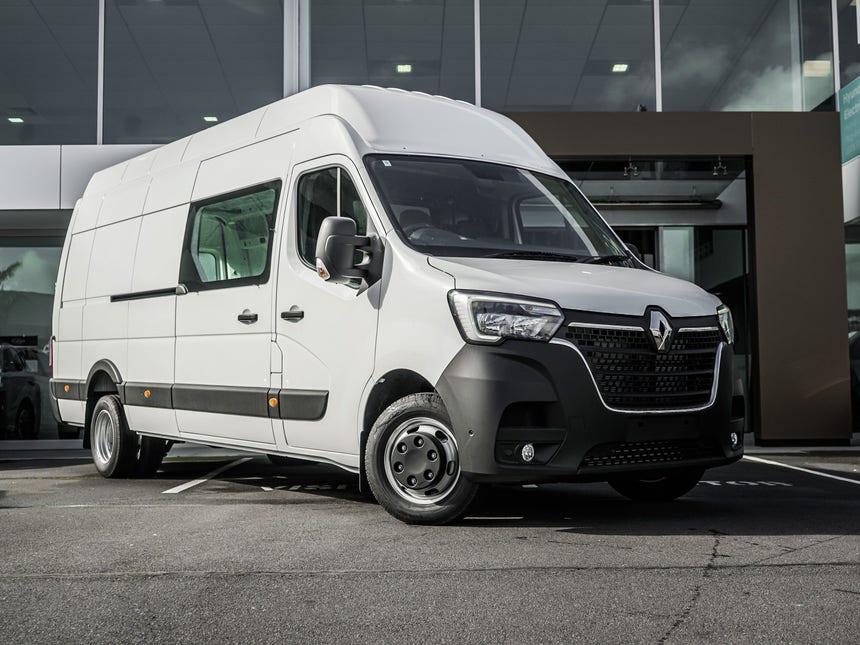2024 Renault Master | ELWB L4H3 | 24196 | 1