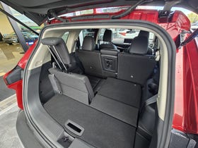 2025 Nissan X-Trail | ST-L 2.5P/4WD/CVT | 28751 | 6