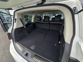 2025 Nissan Patrol | TI-L 5.6P/4WD/7AT | 28806 | 6