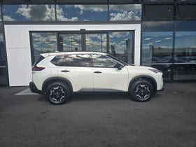 2025 Nissan X-Trail | N-TREK 2.5P/4WD/CVT | 29051 | 2