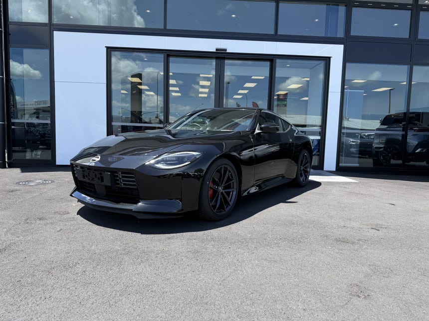 2025 Nissan Z | COUPE 3.0PT/6MT | 29284 | 1