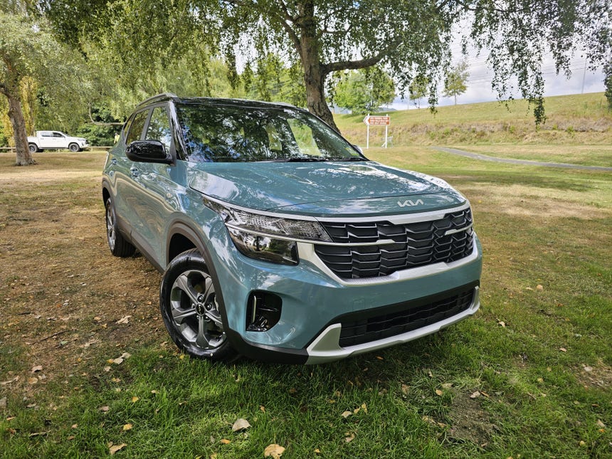 2025 Kia Seltos | LX 2.0P/IV | 22822 | 1