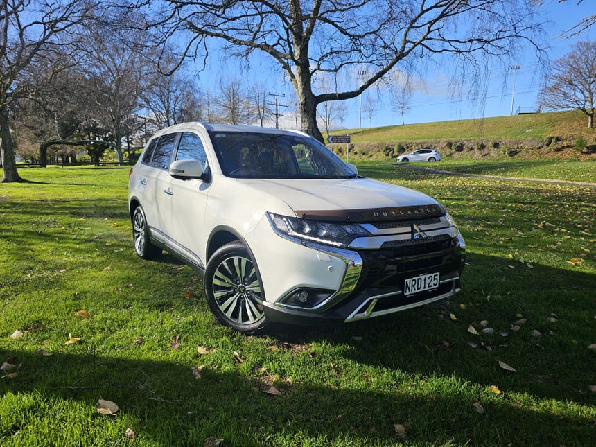 2021 Mitsubishi Outlander | VRX 2.4P/4WD/CVT | 27546 | 1