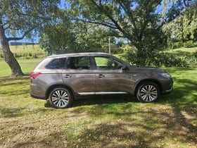 2021 Mitsubishi Outlander | LS 2.4P/CVT | 30445 | 2
