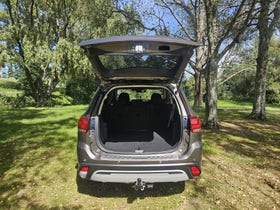 2021 Mitsubishi Outlander | LS 2.4P/CVT | 30445 | 5