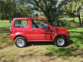 2014 Suzuki Jimny | JXB 1.3P/4WD/5MT | 30539 | 2