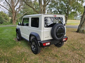 2026 Suzuki Jimny | SIERRA 1.5P/4WD/5MT | 30580 | 6