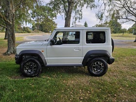 2026 Suzuki Jimny | SIERRA 1.5P/4WD/5MT | 30580 | 7