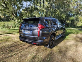 2025 Mitsubishi Pajero Sport | VRX BLACK EDITION 4WD/8AT | 30395 | 3