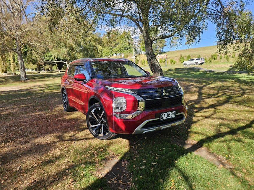 2023 Mitsubishi Outlander | VRX 2.5P/CVT | 30862 | 1