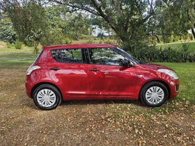 2016 Suzuki Swift | GLB 1.4P/5MT/HA/5DR/ | 30869 | 2