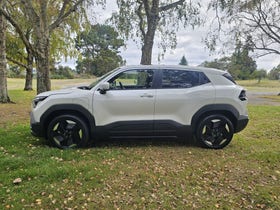 2026 Suzuki E VITARA | JLXF 61KWH/EV/FG | 30990 | 7