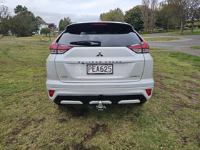 2022 Mitsubishi Eclipse Cross | VRX PHEV/4WD/AT | 31089 | 4