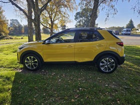 2021 Kia Stonic | LTD 1.4P/6AT | 31420 | 7