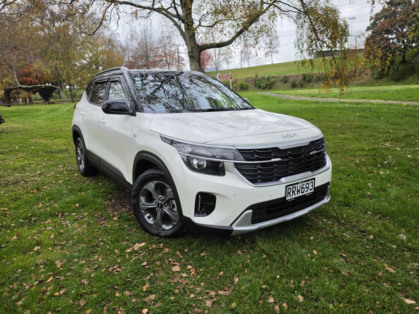 2023 Kia Seltos | LX 2.0P/IV | 31594 | 1