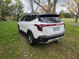 2023 Kia Seltos | LX 2.0P/IV | 31594 | 6