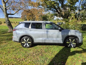 2026 Mitsubishi Outlander | XLS 2.5P/CVT | 31715 | 2