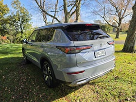 2026 Mitsubishi Outlander | XLS 2.5P/CVT | 31715 | 6