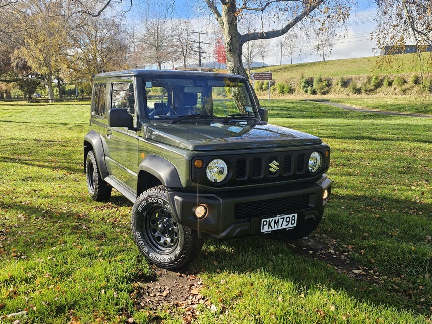 2022 Suzuki Jimny | JX 1.5P/4WD/5MT | 31749 | 1
