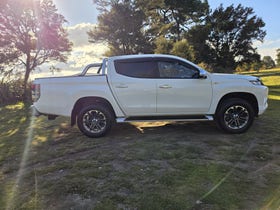 2019 Mitsubishi Triton | DC GLXR 6AT 2.4D/4WD | 31795 | 2
