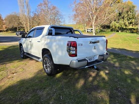 2019 Mitsubishi Triton | DC GLXR 6AT 2.4D/4WD | 31795 | 6