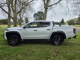 2021 Mitsubishi Triton | DC GLSB 4WD 6AT 2.4D | 31869 | 7