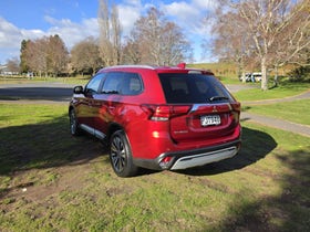 2022 Mitsubishi Outlander | LS 2.4P/CVT | 31930 | 7