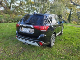 2021 Mitsubishi Outlander | LS 2.4P/CVT | 32050 | 3