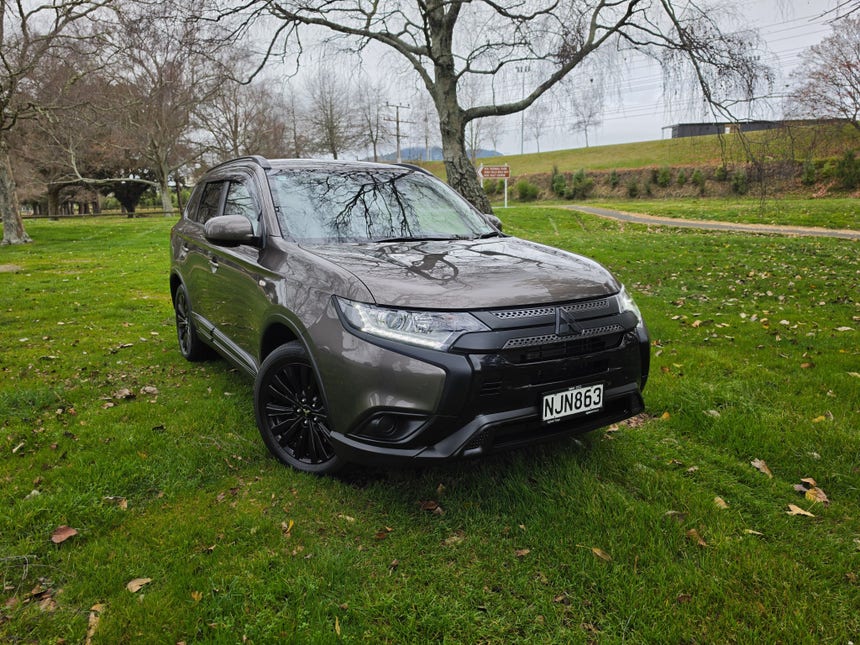 2021 Mitsubishi Outlander | LS 2.4P/CVT | 32126 | 1